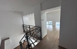 Spatiu comercial cu destinatie medicala, 90 mp, ultracentral