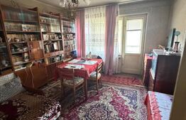 Apartament 73mp cu 3 camere decomandat, 1 Mai vizavi de Spitalul Nr 1 , Insula.