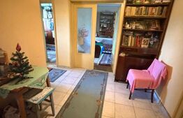 Apartament 73mp cu 3 camere decomandat, 1 Mai vizavi de Spitalul Nr 1 , Insula.