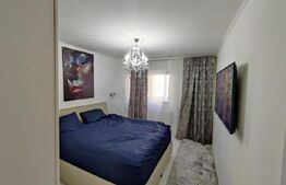 Apartament 3 camere, decomandat, 88 mp total, zona Piata Mare