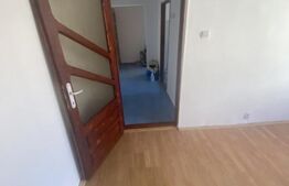 Apartament 3 camere  semidecomandat, et 3/4 langa primaria Filiasi
