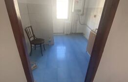 Apartament 3 camere  semidecomandat, et 3/4 langa primaria Filiasi