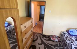 Apartament 3 camere decomandat,etaj 4/4 Bld. Racoteanu, 46 000, Filiasi.