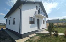 Casa P în Șimnicu de Sus, 3 camere, 71 mp utili, teren 324 mp