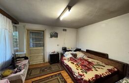 Casa batranesca, 97,57 mp utili, 1100 mp teren, Podari