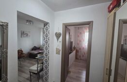 Apartament 2 camere, semidecomandat, transformat in 3 camere- Valea Rosie