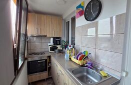 Apartament 2 camere, semidecomandat, transformat in 3 camere- Valea Rosie