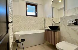 Apartament de lux, 3 camere, zona Centrala, parcare privata 