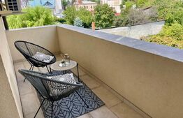 Apartament de lux, 3 camere, zona Centrala, parcare privata 