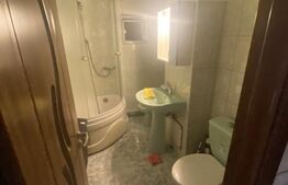 Apartament de 78 mp , 3 camere decomandat et.3/4 in Lapus (Sucpi)