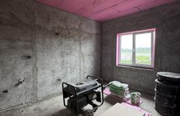 Casa parter, 127 mp utili, la cheie, 600 mp teren, Pielesti