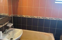 Apartament 3 camere decomandat, 64 mp in zona Lapus