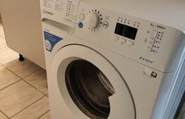 Apartament semidecomadat 2 camere, 50 mp la Piata Centrala.