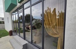 Spatiu Comercial, 56 mp, Zona Damila