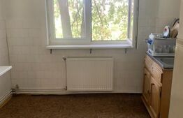 Apartament 3 camere decomandat Central, Zona Mcdonalds