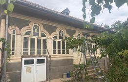 Casa recent renovata, 2023 mp teren, comuna Leu , RATE !!!