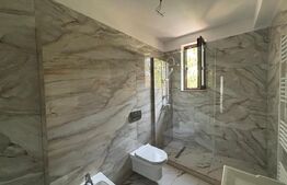 Apartament decomandat, 3 camere, 92 mp, zona Trattoria