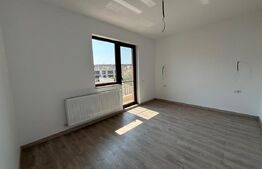 Apartament decomandat, 3 camere, 92 mp, zona Trattoria