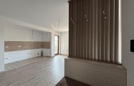 Apartament decomandat, 3 camere, 92 mp, zona Trattoria