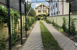 Casa S+P+2, teren 1200 mp, zona Lapus