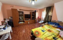 Apartament 3 camere decomandate 77 mp, etaj 3/4 in 1 Mai