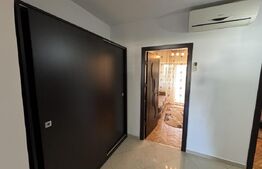 Apartament 3 camere, 2 bai, decomandat, zona Centrul Vechi