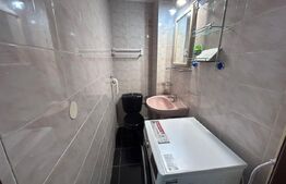 Apartament cu 3 camere, decomandat, 75 mp, Rovine, zona cofetaria Damarin