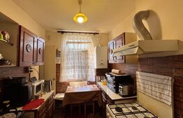 Apartament cu 4 camere, 78 mp, Calea București - zona Teatrul Colibri