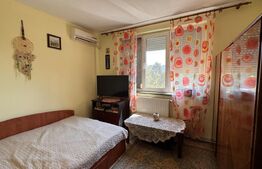 Apartament cu 4 camere, 78 mp, Calea București - zona Teatrul Colibri