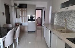 Apartament de 73mp ,3 camere decomandat et.3/4  centrul orasului Filiasi