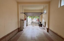 Casă P + E + M cu garaj și casă P, 247 mp utili, 292 mp teren, Centru