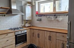 Apartament cu 3 camere, 68 mp, zona Consul