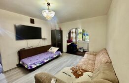 Apartament semidecomandat, 3 camere, Craiovita Noua, zona Piata Orizont