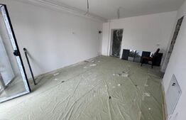 Studio in bloc nou, zona Damila