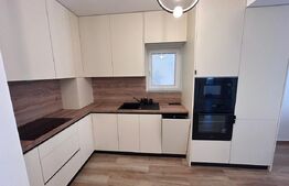 Apartament cu 2 camere, incalzire in pardoseala, loc de parcare, zona centrala