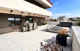 Apartament 101 mp,cu terasă 124 mp și Jacuzzi langa Facultatea de Medicina