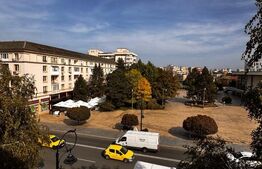  Apartament cu 2 camere decomandat, 50 mp,ultracentrala, zona Teatrul National