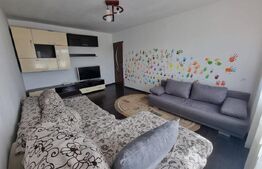 Apartament cu 2 camere, decomandat, George Enescu, zona linistita.