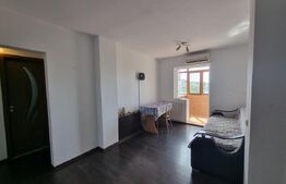 Apartament cu 2 camere, decomandat, George Enescu, zona linistita.