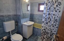 Apartament cu 2 camere, decomandat, George Enescu, zona linistita.