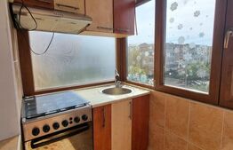 Apartament cu 2 camere, decomandat, George Enescu, zona linistita.