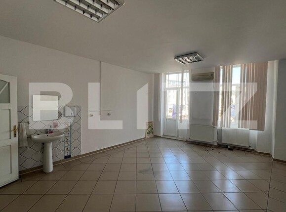 Spațiu comercial de închiriat Ultracentral - 177068SIC | BLITZ Craiova | Poza4