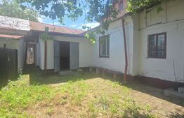 Proprietate semi-centrala, teren 447 mp, Constructie demolabila