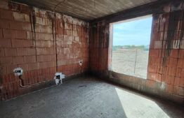 Casa P + M la rosu,Craiova, zona Tancodrom, cu posibilitate de finisare completa