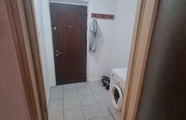 Garsoniera de vanzare, etaj 2, zona Piata lui Novac Brazda