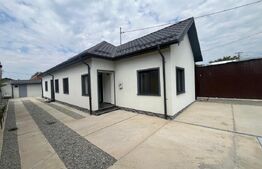 Casa pe parter, zona Romanesti / Fantana Popova