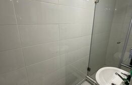 Spatiu comercial situat pe 2 niveluri, zona Dezrobirii