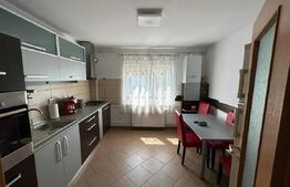 Apartament cu 3 camere, decomandat, Calea Bucuresti, CT, AC!