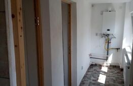 Casa 2 camere, de locuit sau ca birou, zona Rovine