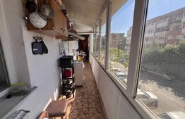 Apartament etajul 1, 3 camere, 64 mp, zona Sarari